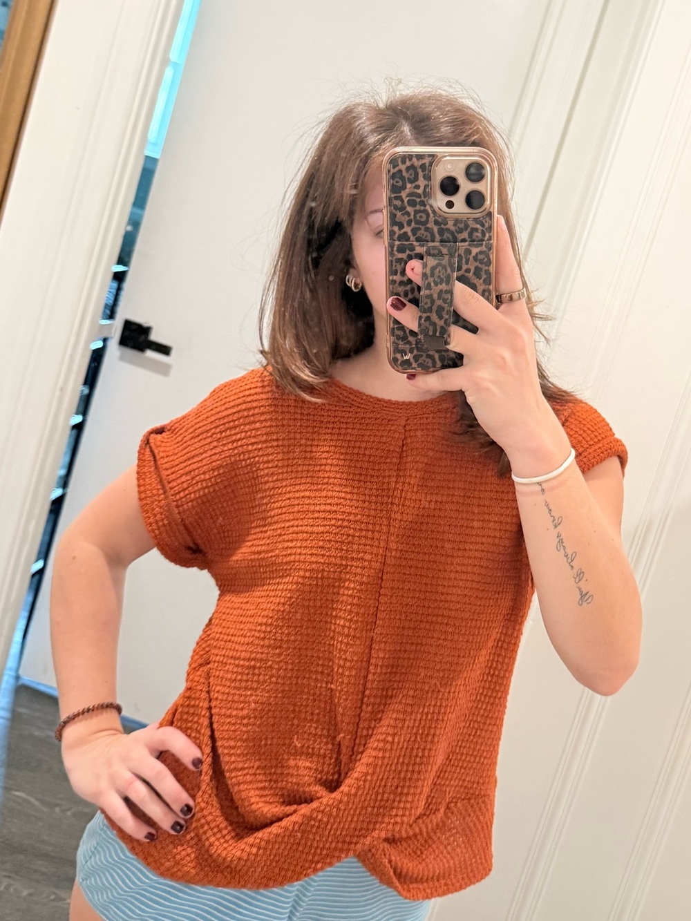 Knit Relaxed Blouse - Picture 2 of 2
